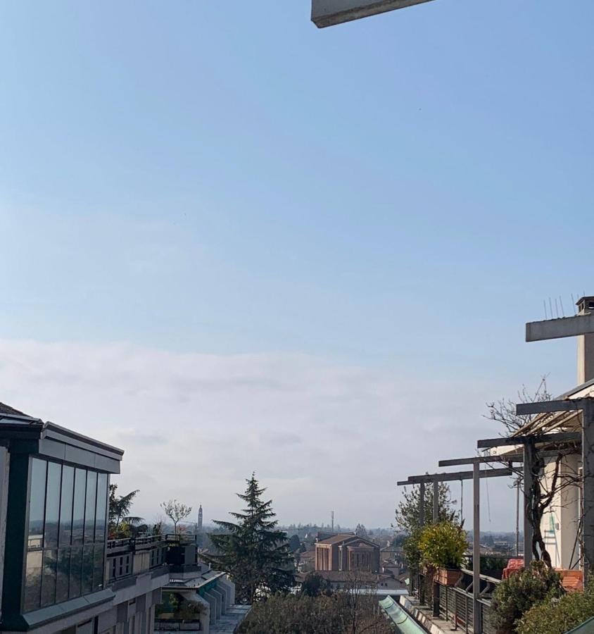 Azapartments Treviso Luaran gambar