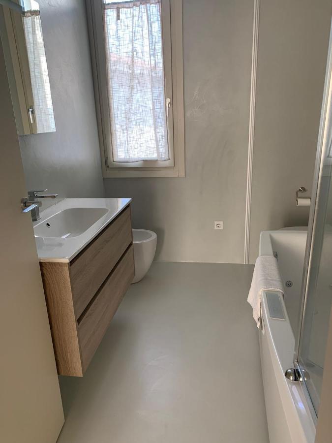 Azapartments Treviso Luaran gambar