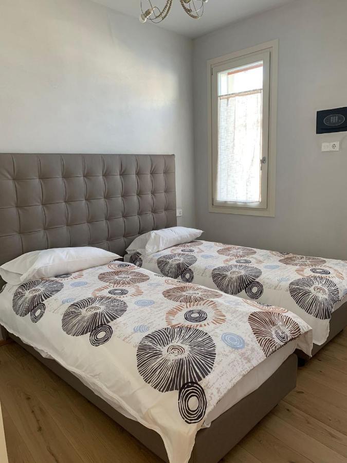 Azapartments Treviso Luaran gambar